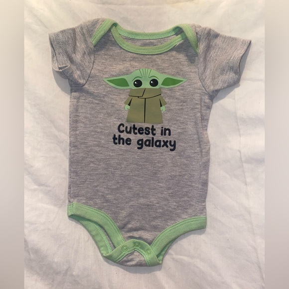 3-12$Star Wars 3-6 month onesie - Picture 1 of 2